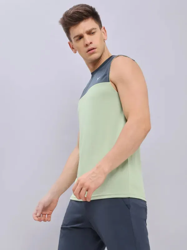 Men Colorblock Slim Fit Crew Neck Innerwear Vest with TECHNO COOL 