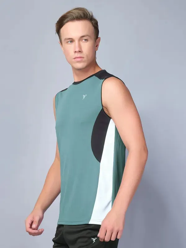 Men Colorblock Slim Fit Crew Neck Innerwear Vest with TECHNO COOL