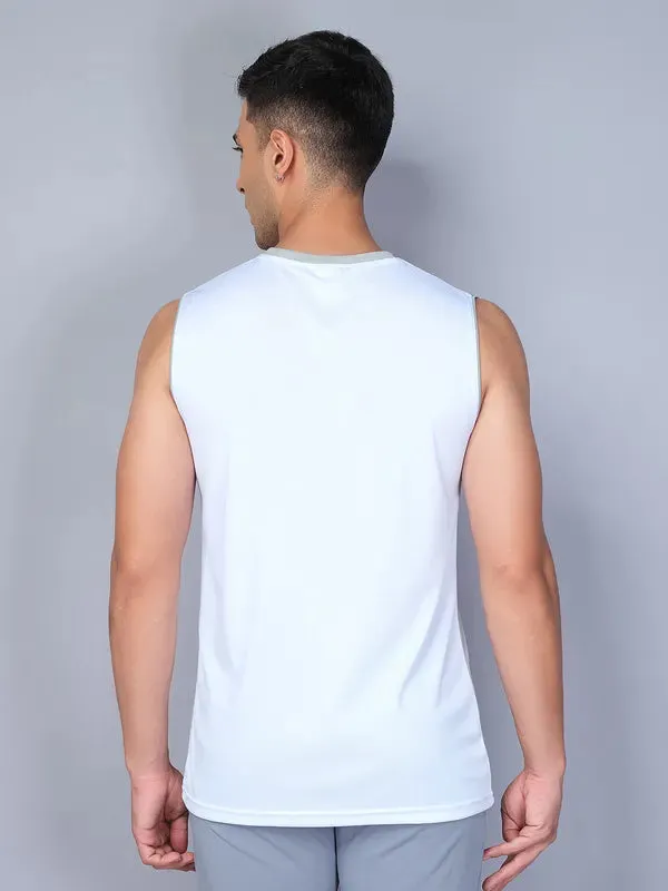 Men Colorblock Slim Fit Crew Neck Innerwear Vest with TECHNO COOL