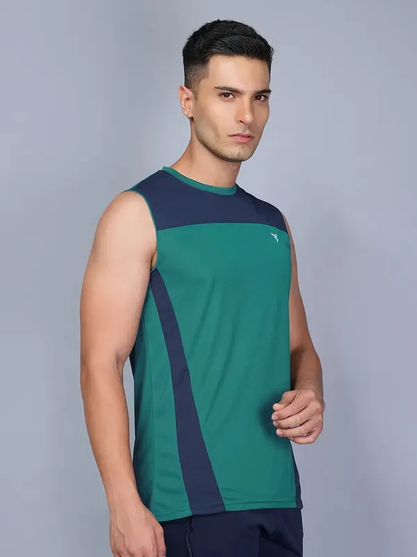 Men Colorblock Slim Fit Crew Neck Innerwear Vest with TECHNO COOL