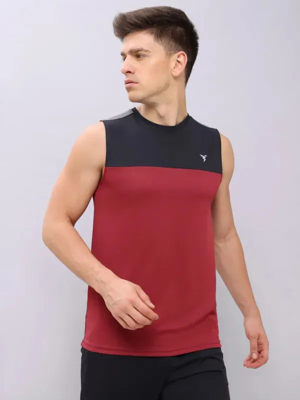 Men Colorblock Slim Fit Crew Neck Innerwear Vest with TECHNO COOL 