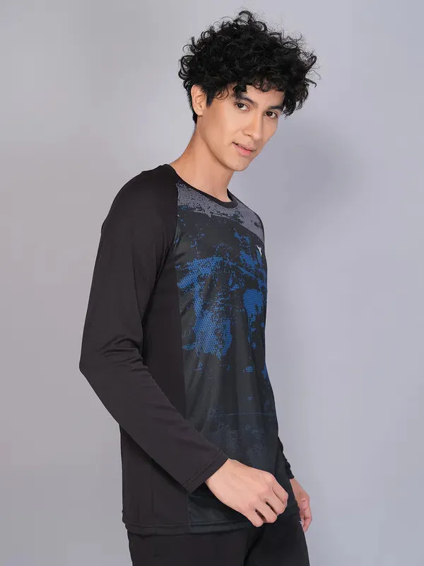 Men Geometric Slim Fit Crew Neck T-shirt with TECHNO COOL