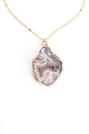 Natural Beauty Agate and Gold Necklace